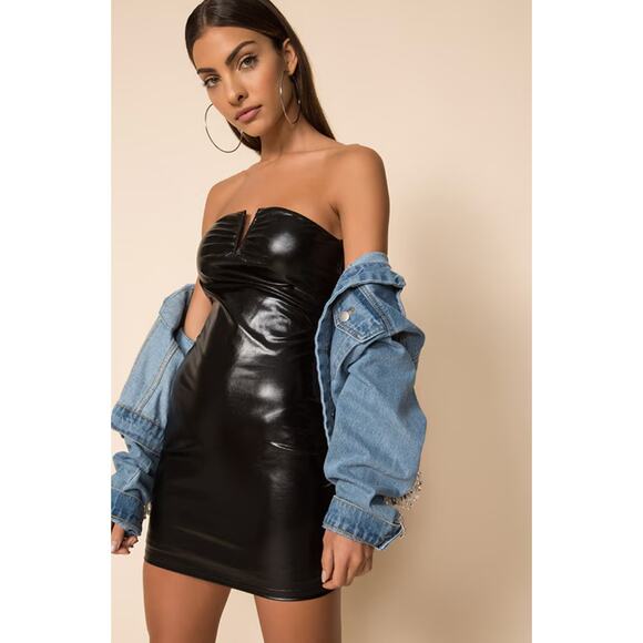 superdown Carmela V-Wire Vegan Leather Mini Dress Black XS — Night Out - Picture 1 of 9
